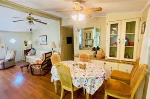 459 Marshburn Dr, Bronson, FL 32621 - Photo 5