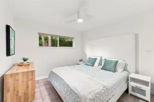 747 SE 2nd Pl, Gainesville, FL 32601 - Photo 15