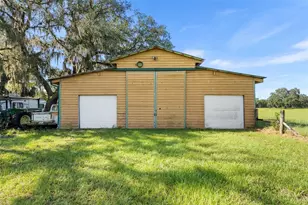 360 SE 30th Ave, Trenton, FL 32693 - Photo 3