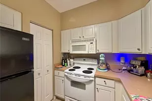 9177 SW 52nd Rd, Gainesville, FL 32608 - Photo 7
