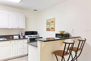 1700 SW 16th Ct, Gainesville, FL 32608 - Photo 9