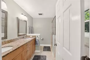 6909 SW 80th Dr, Gainesville, FL 32608 - Photo 19