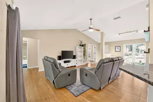 6909 SW 80th Dr, Gainesville, FL 32608 - Photo 9
