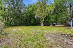 1823 NE 31st Ave, Gainesville, FL 32609 - Photo 23