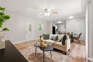 1823 NE 31st Ave, Gainesville, FL 32609 - Photo 7