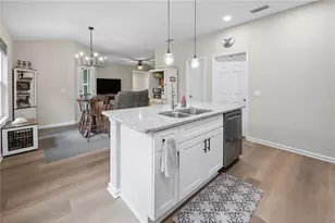 111 Breezeway Ave, Satsuma, FL 32189 - Photo 17