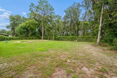 111 Breezeway Avenue, Satsuma, FL 32189 - Photo 9