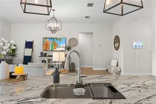 619 SW Bellflower, Lake City, FL 32024 - Photo 3