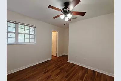 620 SW 10th Lane #4, Gainesville, FL 32601 - Photo 15
