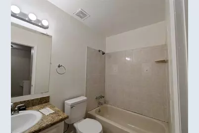 620 SW 10th Lane #4, Gainesville, FL 32601 - Photo 25
