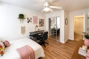 835 SW 9th St, Gainesville, FL 32601 - Photo 13