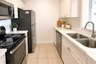 835 SW 9th St, Gainesville, FL 32601 - Photo 7