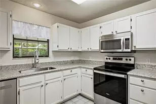 5131 NW 35th Pl, Gainesville, FL 32606 - Photo 9