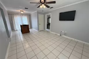 313 NW 34th Dr, Gainesville, FL 32607 - Photo 5