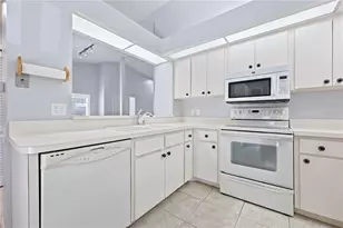 4039 NW 23rd Cir, Gainesville, FL 32605 - Photo 3