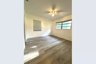 3919 SW 21st Street, Gainesville, FL 32608 - Photo 19