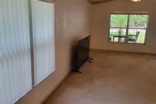1517 NE 40th Pl, Gainesville, FL 32609 - Photo 5