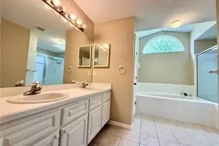 8032 SW 51st Ln, Gainesville, FL 32608 - Photo 7