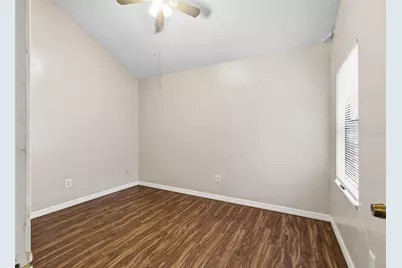 4705 SW 69th Terrace, Gainesville, FL 32608 - Photo 15