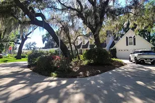 436 SE 4th Ave, Melrose, FL 32666 - Photo 1