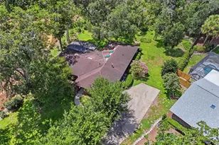 4630 NW 12th Pl, Gainesville, FL 32605 - Photo 5