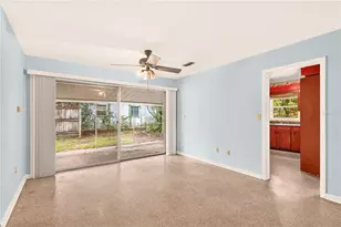 2002 NW 36th Dr, Gainesville, FL 32605 - Photo 23