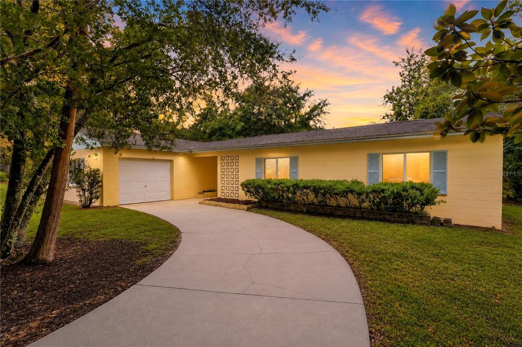 2002 NW 36th Dr - 2002 NW 36th Dr, Gainesville, FL 32605 Luxury Property | Jose Angel Pina