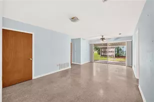 2002 NW 36th Dr, Gainesville, FL 32605 - Photo 21