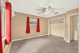 2002 NW 36th Dr, Gainesville, FL 32605 - Photo 29