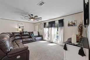 140 SW Spaulding Ct, Fort White, FL 32038 - Photo 3