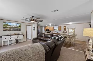 140 SW Spaulding Ct, Fort White, FL 32038 - Photo 9