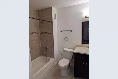 3705 SW 27th Street #318, Gainesville, FL 32608 - Photo 11