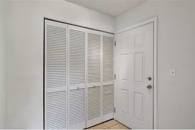 1810 NW 23rd #201, Gainesville, FL 32605 - Photo 5