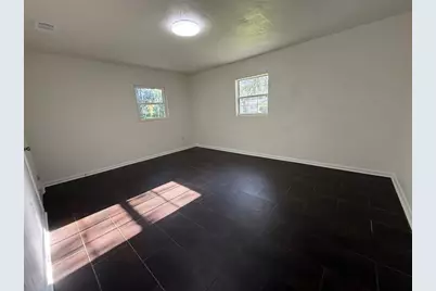 2100 SE 50th Street, Gainesville, FL 32641 - Photo 9