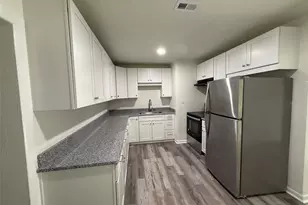 2100 SE 50th St, Gainesville, FL 32641 - Photo 11