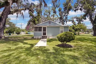 729 NW 3rd Ave, Trenton, FL 32693 - Photo 17