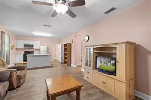 729 NW 3rd Ave, Trenton, FL 32693 - Photo 5