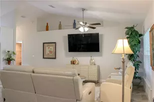 8749 SE 159th Ln, Summerfield, FL 34491 - Photo 9