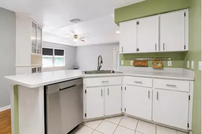 2523 NW 38 Place, Gainesville, FL 32605 - Photo 5