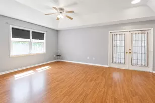 2523 NW 38th Pl, Gainesville, FL 32605 - Photo 9