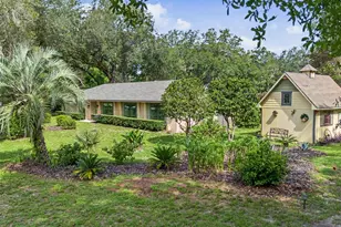 295 SE 28th St, Melrose, FL 32666 - Photo 1