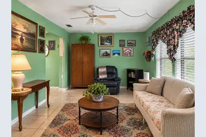 7607 NW 42nd Avenue, Gainesville, FL 32606 - Photo 11