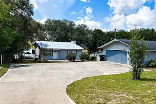 5616 Silver Sands Cir, Keystone Heights, FL 32656 - Photo 1