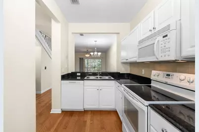 5007 NW 45th Road #103, Gainesville, FL 32606 - Photo 5