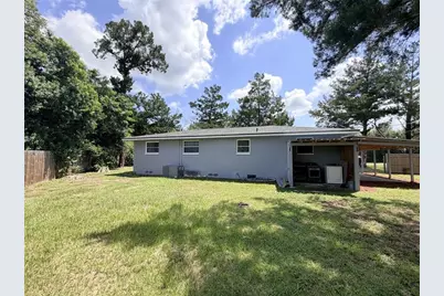 1025 NE 4th Street, Chiefland, FL 32626 - Photo 5
