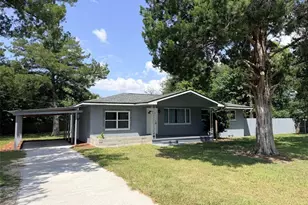1025 NE 4th St, Chiefland, FL 32626 - Photo 17
