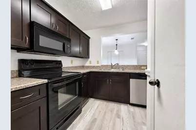 3705 SW 27th Street #921, Gainesville, FL 32608 - Photo 9