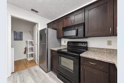3705 SW 27th Street #921, Gainesville, FL 32608 - Photo 7