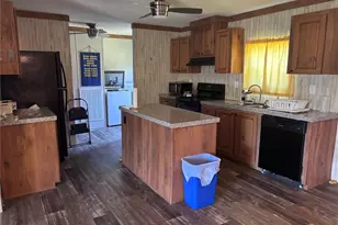 133 Oak Cir, Interlachen, FL 32148 - Photo 3