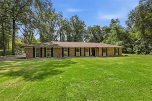 226 SW 80th Blvd, Gainesville, FL 32607 - Photo 5